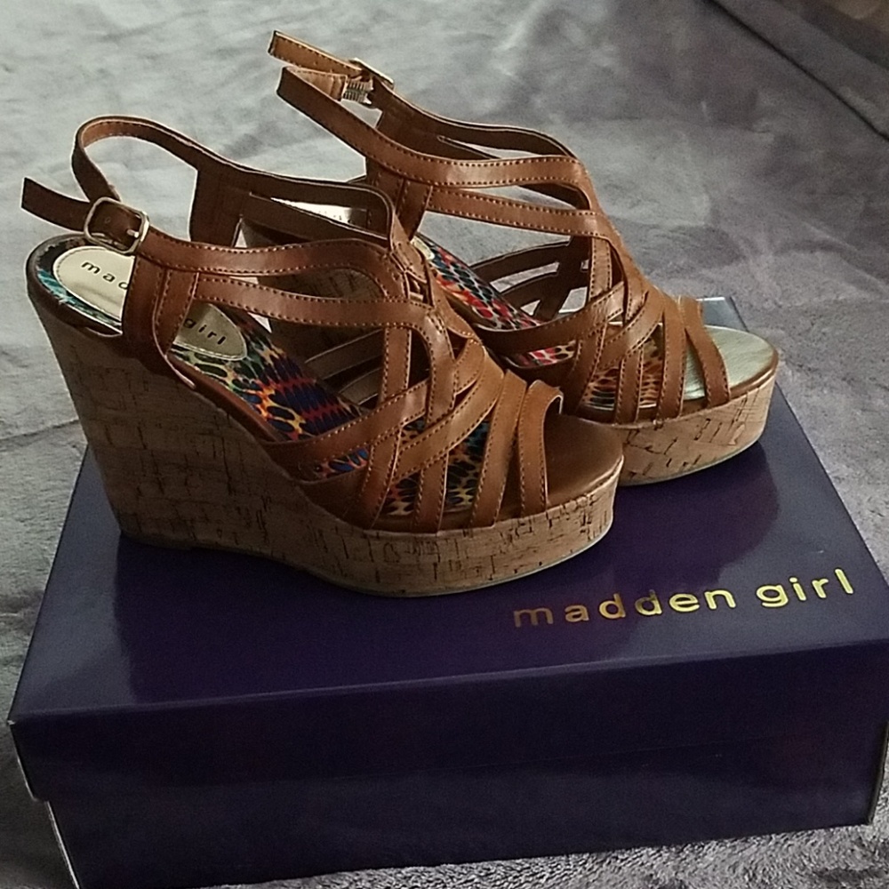 Steve Madden wedges